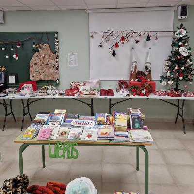 Mercadillo solidario: concienciación y cooperación