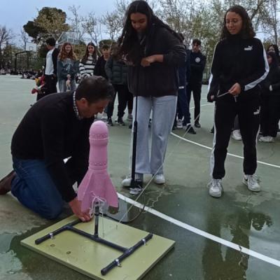 Lanzamiento cohetes agua 2024 